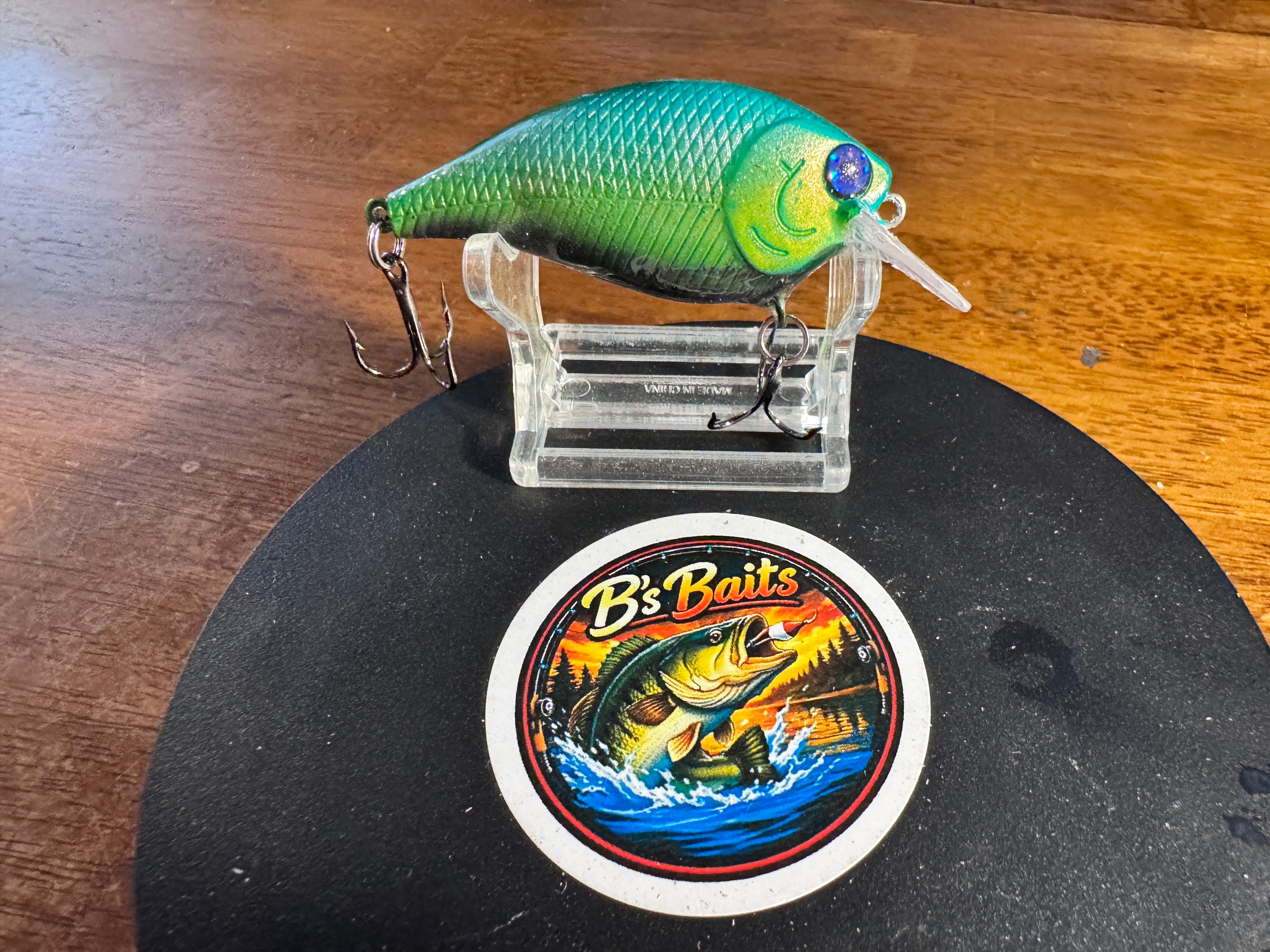 Custom painted 1.5 square bill