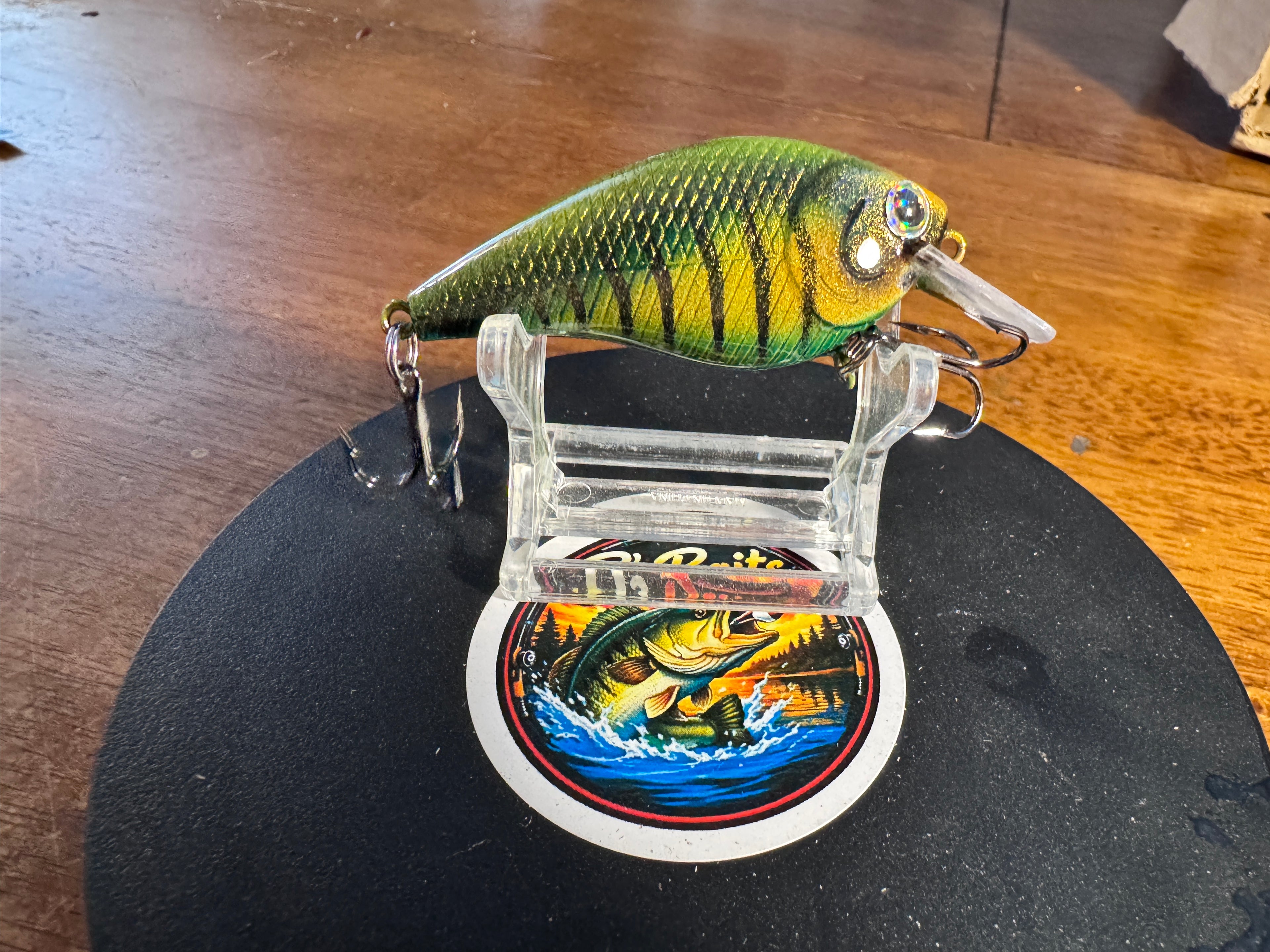 Custom painted 1.5 square bill